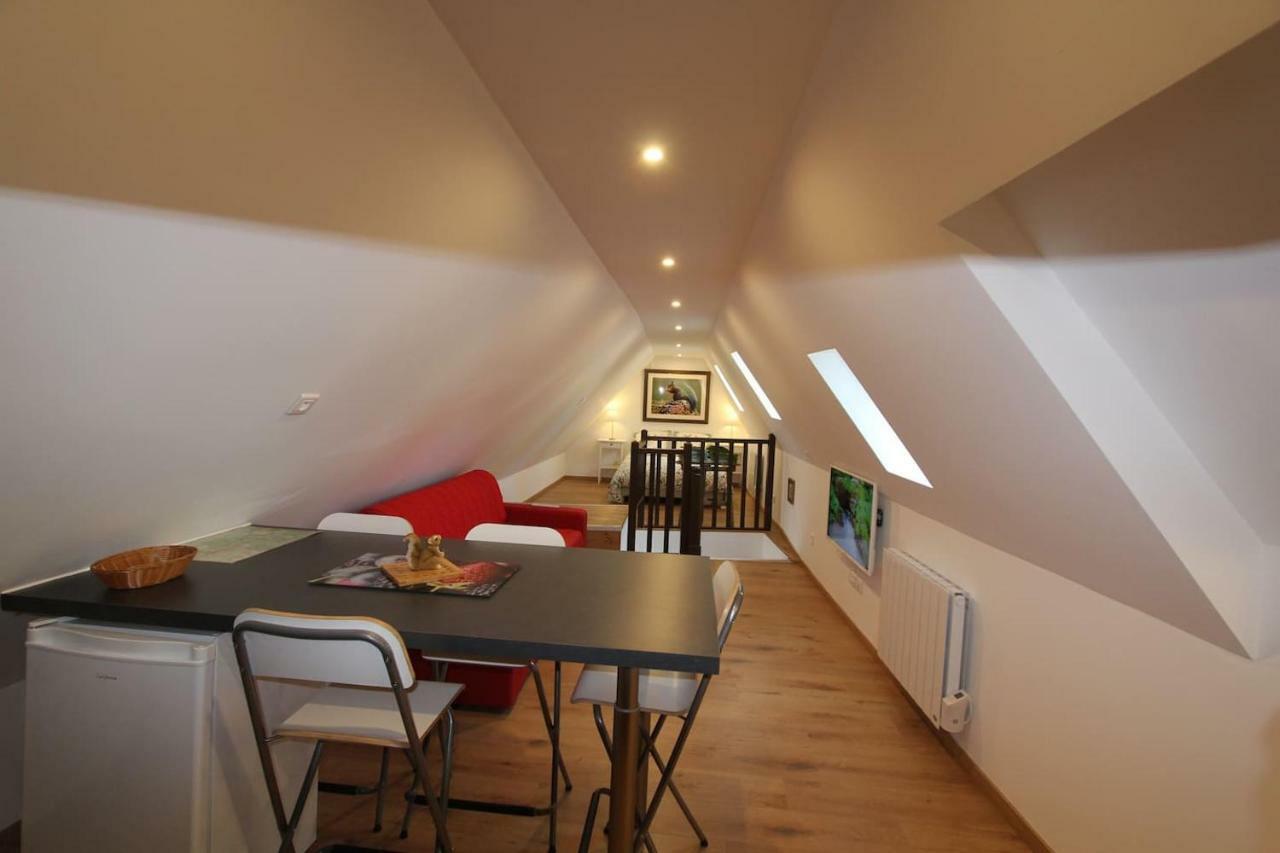 Chambre Chez L'Habitant - L Ecureuil - Coeur De Riquewihr - 2 Personnes Exteriör bild